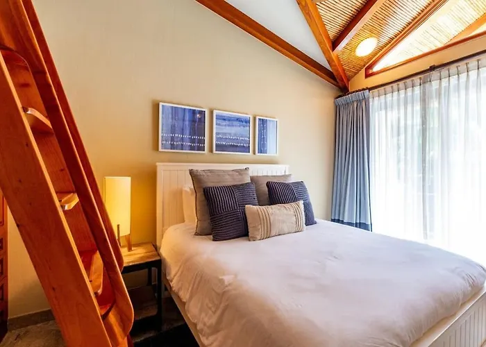 Modern Oceanfront With A Chic Coastal Design, Resort-style Amenities, And Direct Access Сasa de vacaciones Playa Flamingo